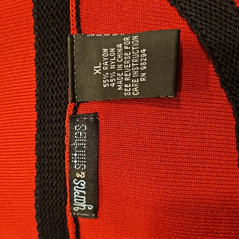 Yarns & Stitches Red and Black Sweater Vest - Picture 6 of 7